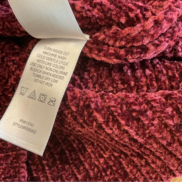 Splendid Chenille Aurora Hoodie Sweater M Classic whimsigoth - Picture 10 of 10